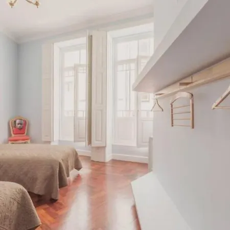 Apartment Vintage Downtown With Patio *