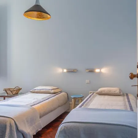 Apartment Vintage Downtown With Patio Porto